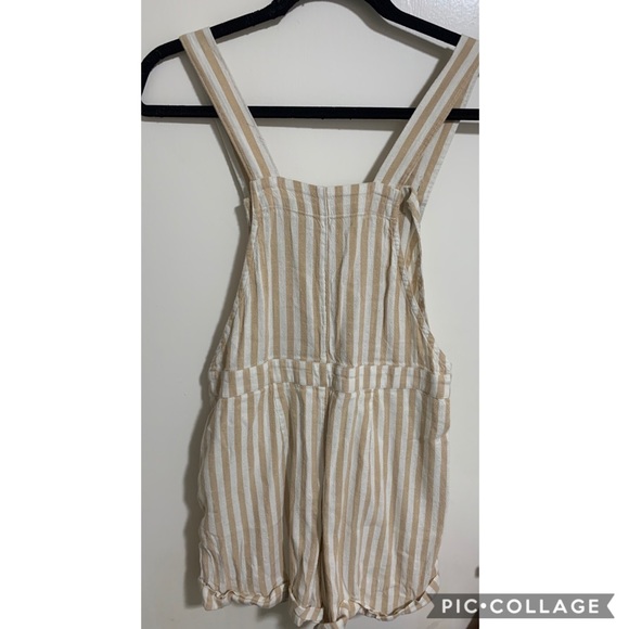 HOLLISTER STRIPED OVERALLSS - Picture 2 of 3